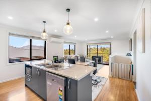 New and Stylish Home in Peaceful Location