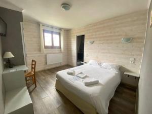 Hotels Hotel L'Oustalet : photos des chambres
