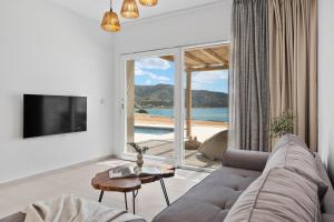 Roos Villas Naxos