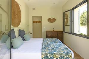 Maisons de vacances Le Montebello de Paradou : photos des chambres