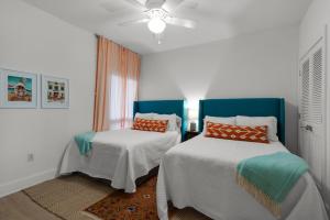 The Driftwood Condo by Gulf Coast Getaways