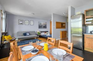 Studio close to Westfield Arkadia by P&O