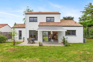 Maisons de vacances La Grande Fouques - Calme & Confortable : photos des chambres