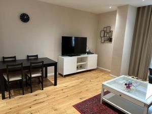 Traveleraddress - Crawford Place