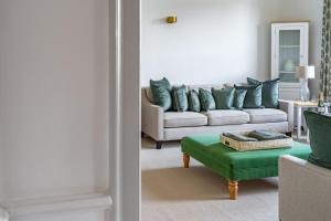 17 Market Place and The Vault