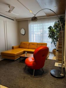 Stylish & Modern Luxury 4BR Apartment Arjun Marg