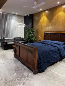 Stylish & Modern Luxury 4BR Apartment Arjun Marg