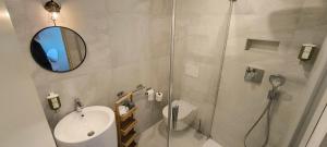 Hotels Les 4 Saisons : photos des chambres