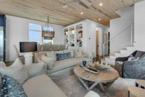 Tuscan Sun by Gulf Coast Getaways