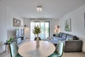 Appartements 2Bedrooms, Theoule-sur-mer : photos des chambres