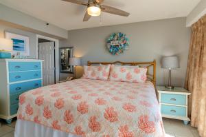 Secluded Beach Views + Amenities