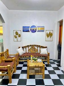 R&M transient beach house