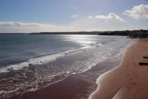 Stunning 2 bedroom static caravan near the beach, at Hoburne Devon Bay