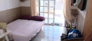 Caleta de Fuste Apartment- Sleeps4- Pool- Garden