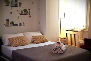 PortaTorre Suite, a Charming apartment in the Heart of Como, Free Private Parking, Air Conditioning & More!