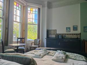 Seaside studio for business or holiday travellers