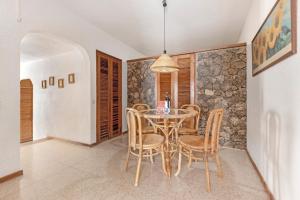 Beach House Christine