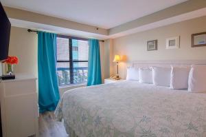 Your Home on the Ocean + Pool