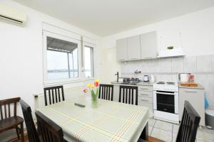 Vila Popović Plaža