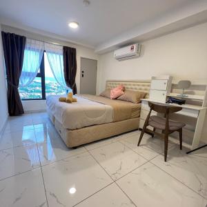 N7 Arte Cheras KARAOKE and kids play area 8pax