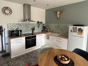 Appartements Sublime et paisible maison sur Bellegarde entre Nimes et Arles : photos des chambres