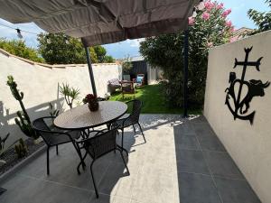 Appartements Sublime et paisible maison sur Bellegarde entre Nimes et Arles : photos des chambres