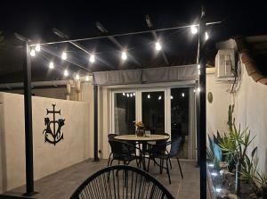 Appartements Sublime et paisible maison sur Bellegarde entre Nimes et Arles : photos des chambres