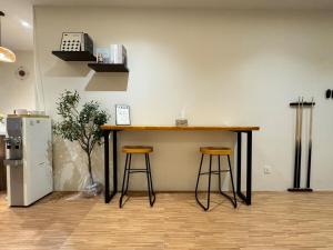 Minimalist Muji Style shop lot