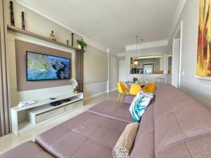 Costa Sul Apartamentos Centro BCPiscinaJacuzziGaragem