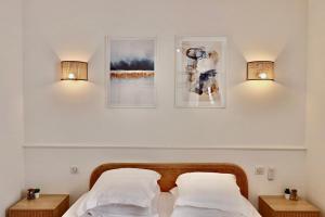 FERSEN Superb Mediterranean style apartment in heart of Old Antibes