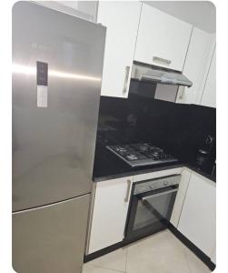 Grand appartement vue sur piscine Bouznika