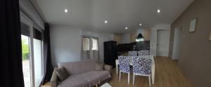 Appartements ANNECY, bel appartement tres cosy avec 2 chambres et une grande terrasse : photos des chambres