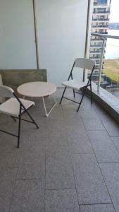 Adam studio cuibul iubirii la mare