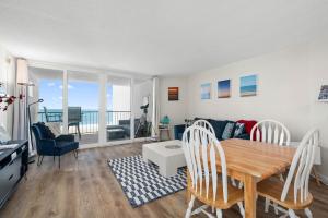 Pyramid 4J - Ocean Lines