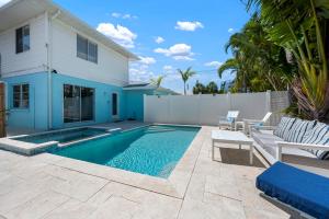 Mermaid Sunrise! Available for Summer! Coastal beach home with pool 200 steps to beach!