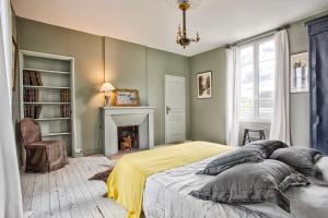 Maisons de vacances Villa 1880 & Belle demeure - Centre ville, Jardin Botanique : photos des chambres