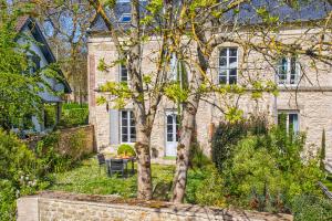 Maisons de vacances Villa 1880 & Belle demeure - Centre ville, Jardin Botanique : photos des chambres