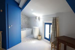 Casaïa - Santorin - Chambre avec salle de bain privée