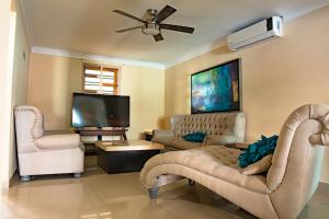 Casa con alberca en excelente ubicación, para grupos grandes de personas