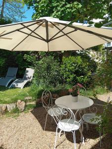 Appartements Les Charmilles : photos des chambres