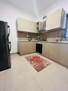 Sun Sky Negombo Resort Apartment