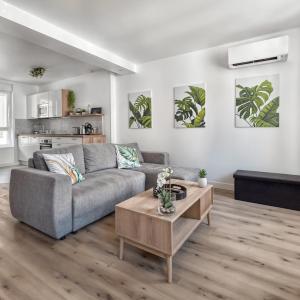 Maison de ville avec garage privé