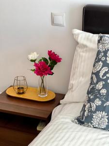 WHITE BLISS - 1BR apartment with balcony and parking