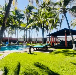 Beachfront- El Torogoz del Pimental