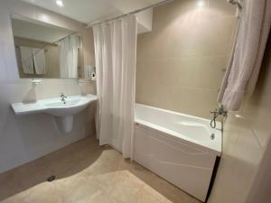 Family Room with Bunk Beds (2 Adults + 2 Children) room in Vezhen Hotel - Free Parking