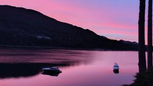 Dos Bahias Lake Resort