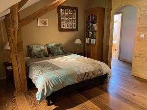 B&B / Chambres d'hotes Bluets et Brimbelles : Suite - Vue sur Jardin
