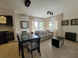 Solares V - Departamento 3 ambientes