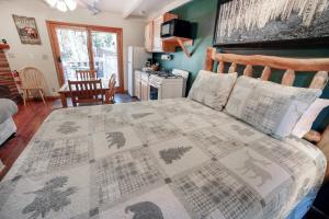 Sunnyside Knoll- 11 apts