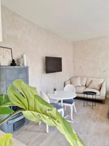 Aida 1 apartment, free parking, City Centre